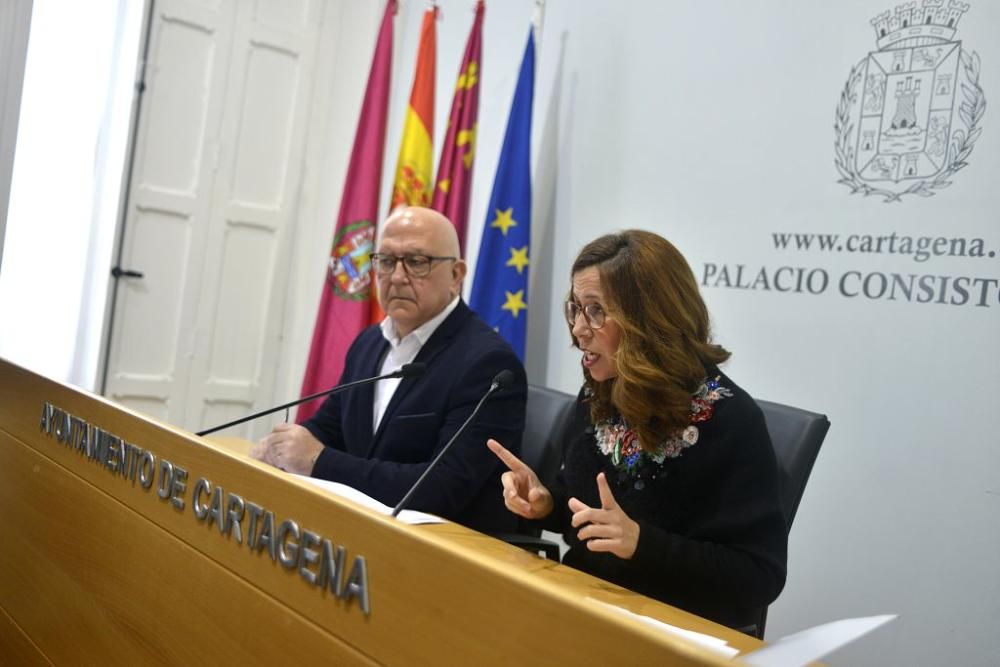 Pleno municipal de Cartagena y rueda de prensa de Ana Belén Castejón