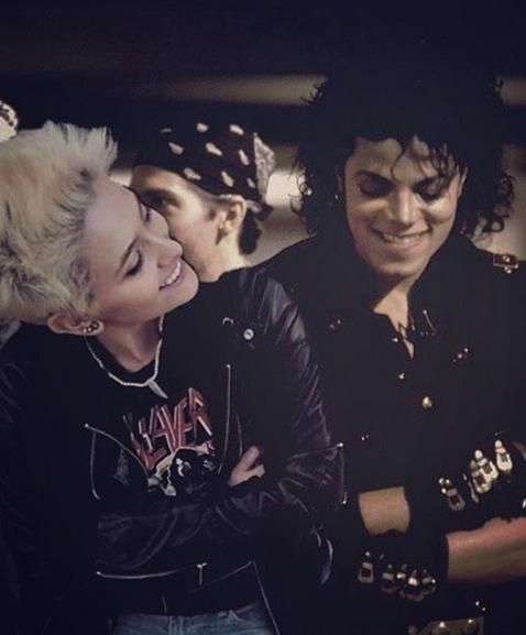 El collage de Paris Jackson con Michael Jackson