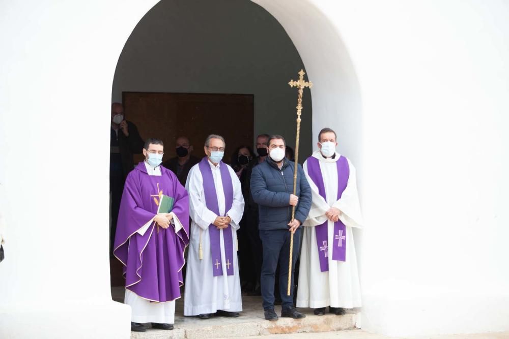 El funeral de Vicent Tur reúne en Sant Llorenç a más de un centenar de personas