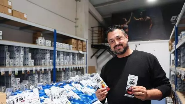 VÍDEO: Así es el innovador negocio en Castropol "Bebidas Mix" de la empresa Eleven Fit