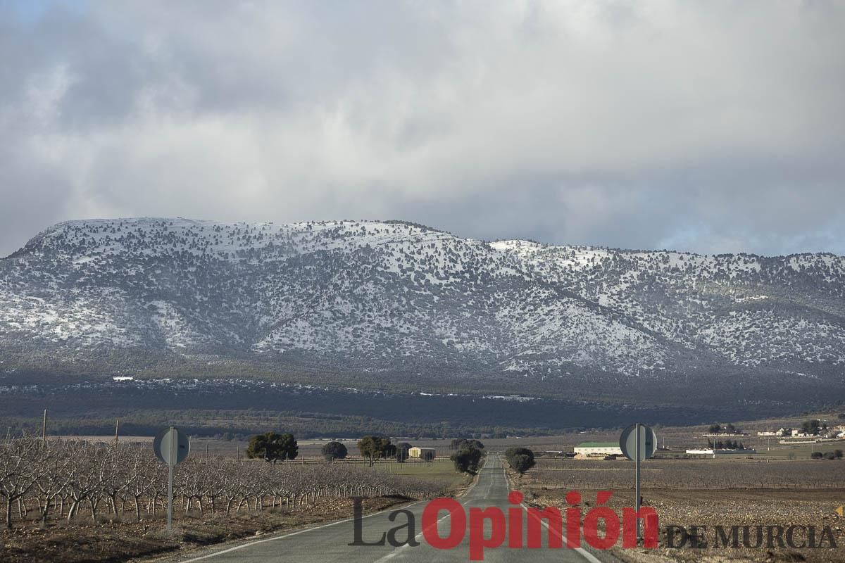 La borrasca Herminia tiñe de blanco la cima de la Región de Murcia