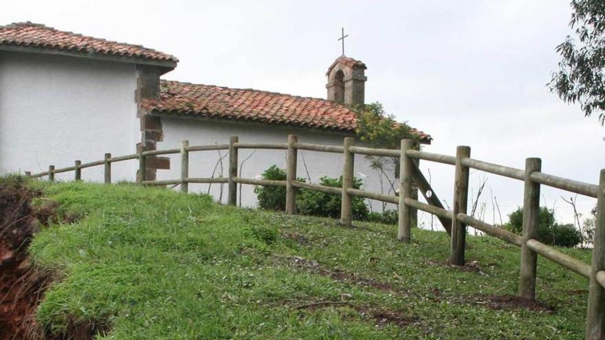 La capilla de San Antonio, antes de ser desmontada.