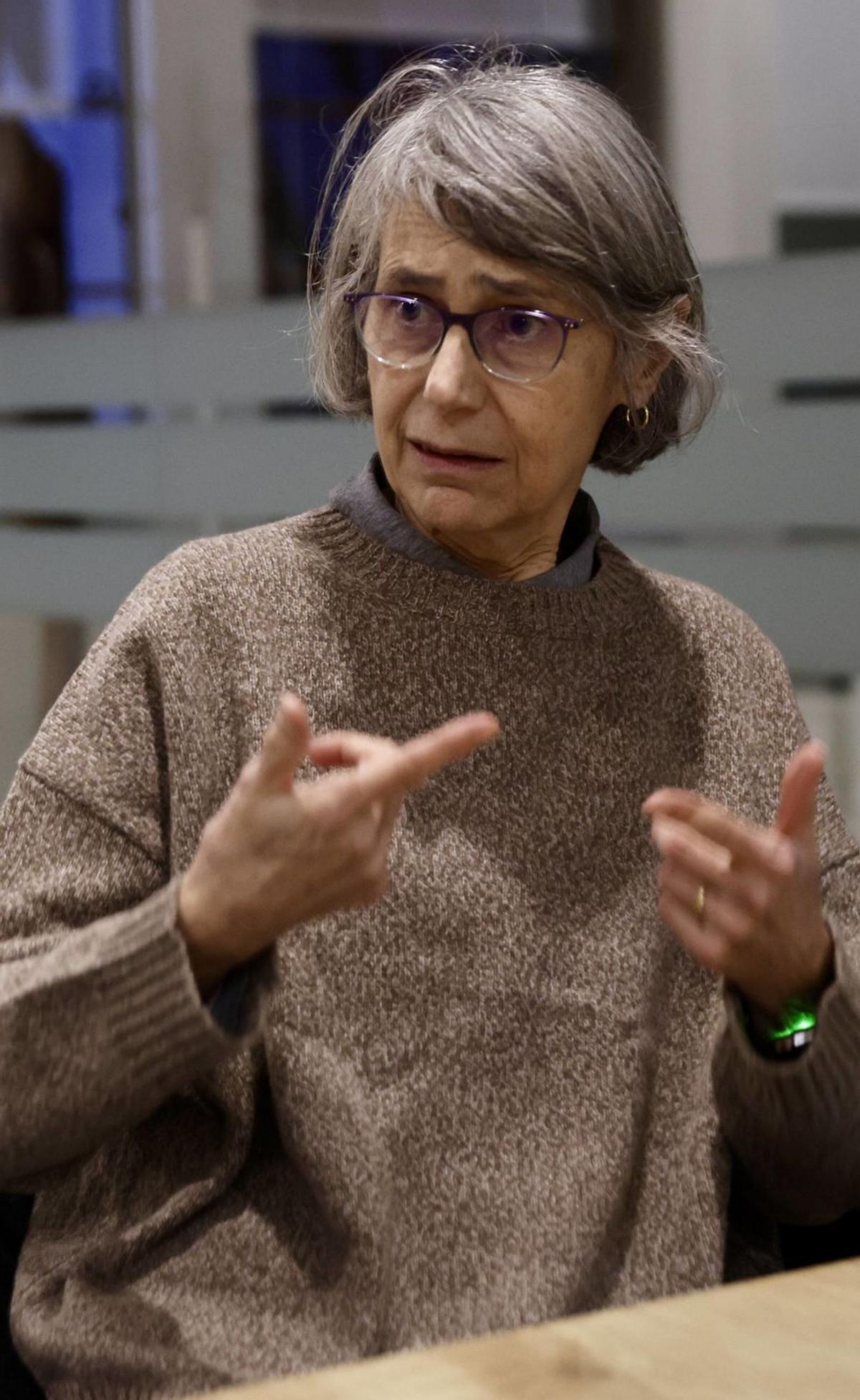 Valeria Camporesi, en la antigua Escuela de Comercio de Gijón.