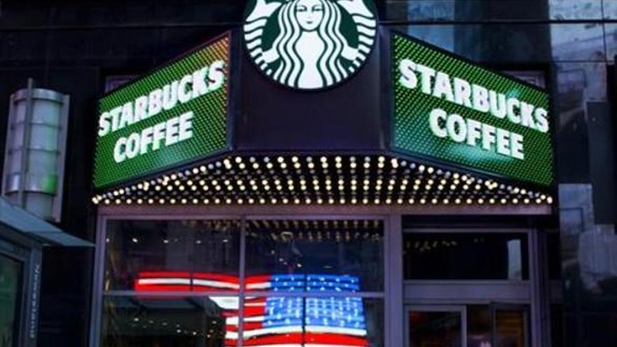 Starbucks cierra este martes todas sus tiendas de EEUU para formar sobre racismo