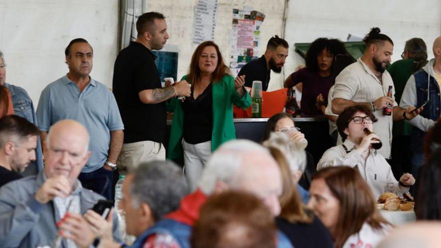 Pulpo y bollo preñao para festejar en La Braña