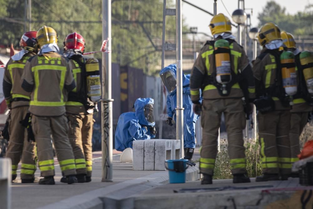 Fuita d'una matèria perillosa en un tren de mercaderies a Riudellots de la Selva