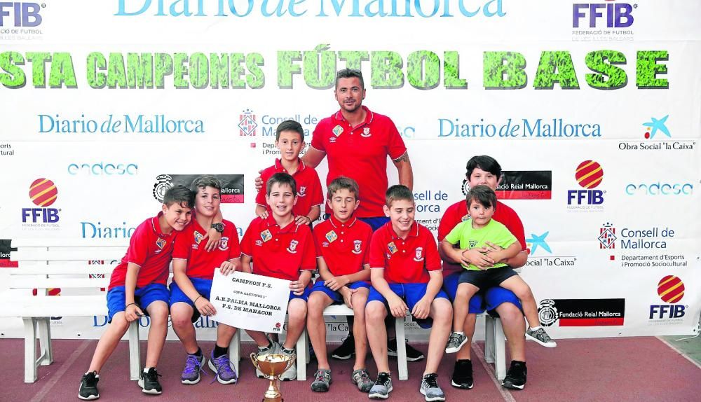 Campeón: Palma Mallorca de Manacor. Alevín Primera Copa