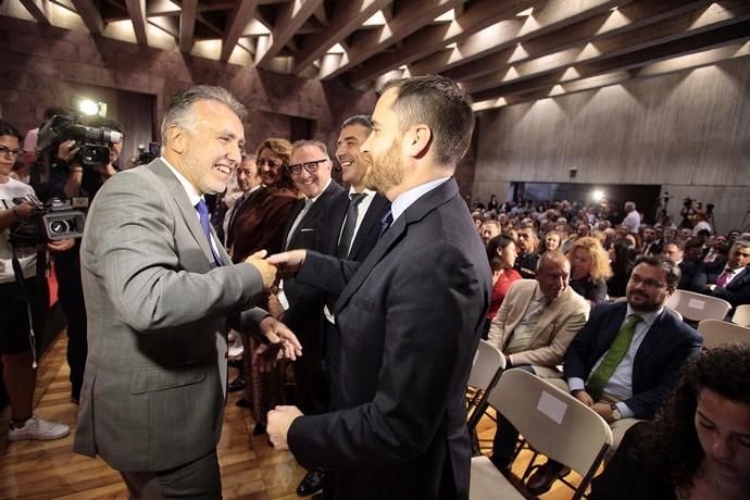 Toma de posesión de los consejeros del Gobierno de Canarias