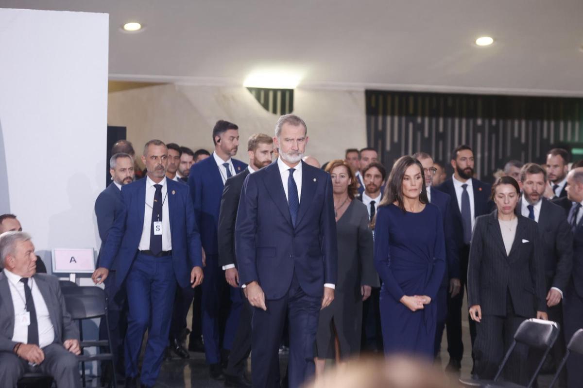 Dolor de las familias y recuerdo a las víctimas en el funeral de Estado