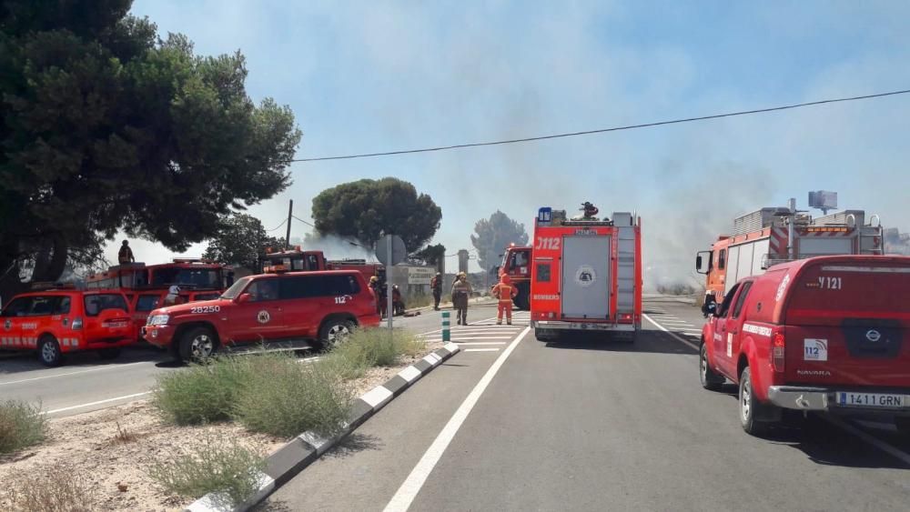 Incendio en un almacén de balas de cartón de Silla