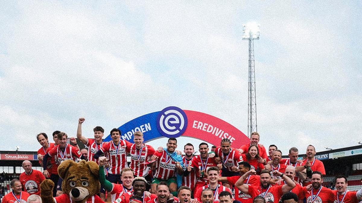 El PSV Eindhoven se proclama campeón de la Eredivisie 2024-25