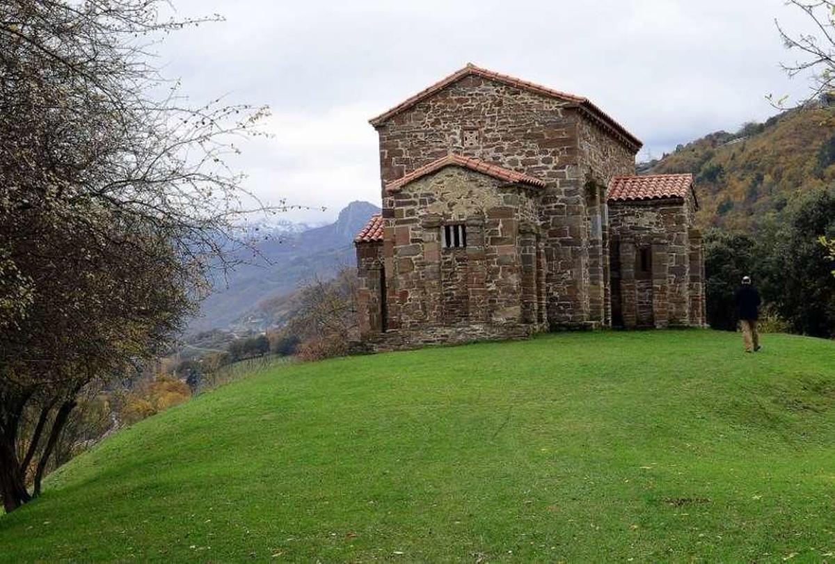 El templo prerrománico de Santa Cristina de Lena.