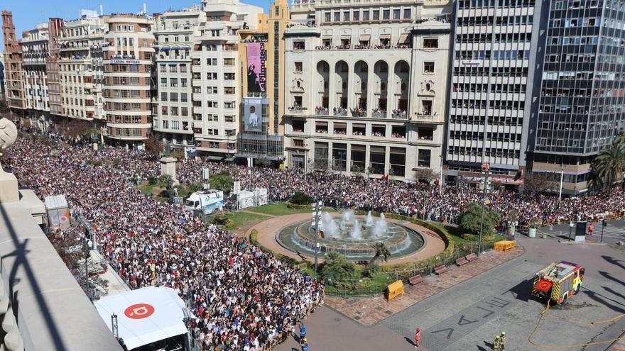 Siete lipotimias en la primera mascletà de las Fallas 2024