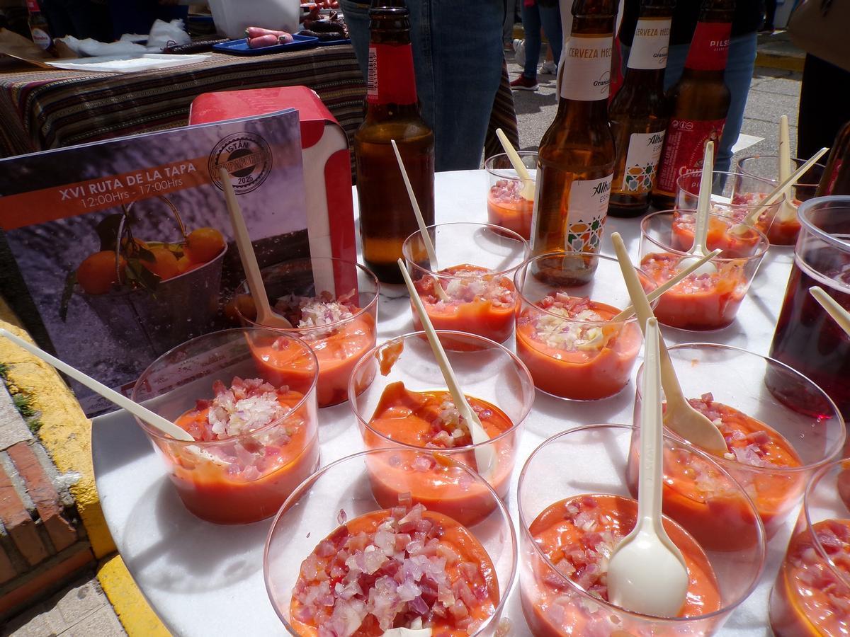 Ocho establecimientos del pueblo celebran también una ruta con tapas a 3 euros.