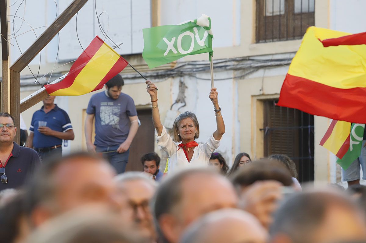 En imágenes el mitin de Vox en Córdoba con Abascal y Olona