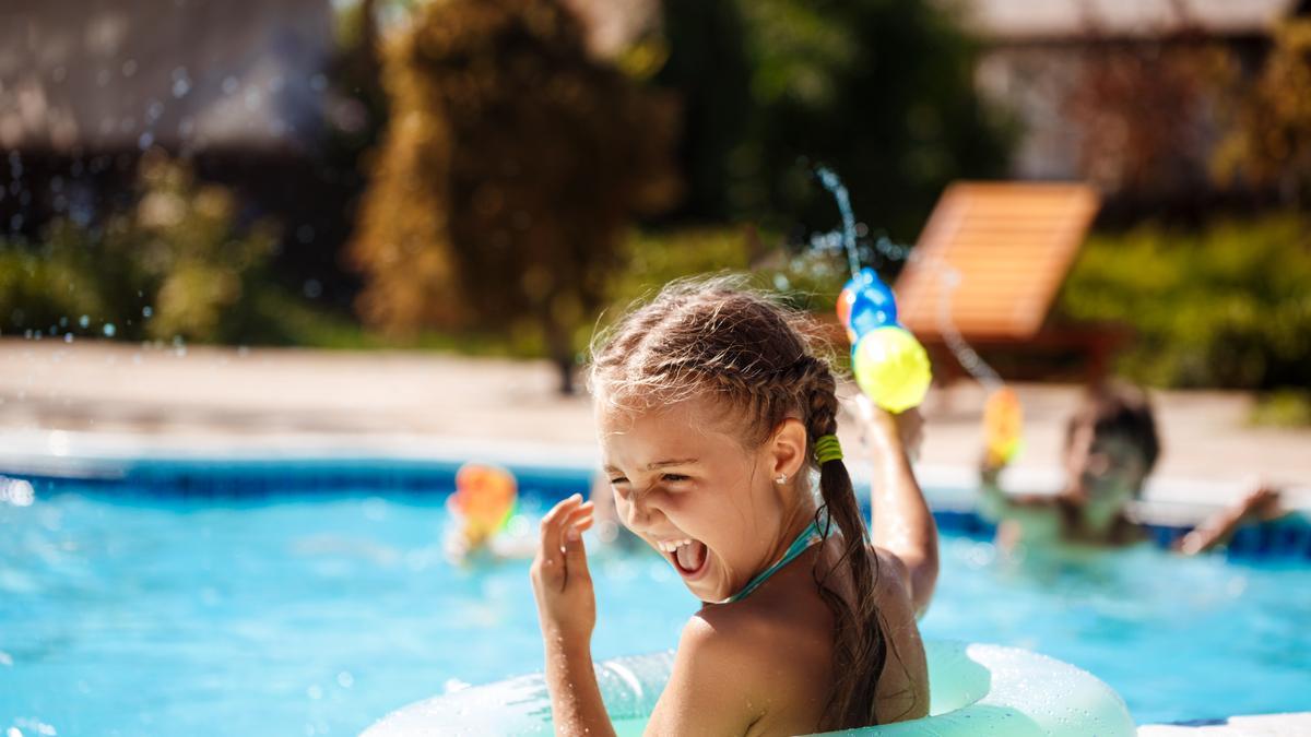 Consejos de los especialistas para evitar accidentes en las piscinas