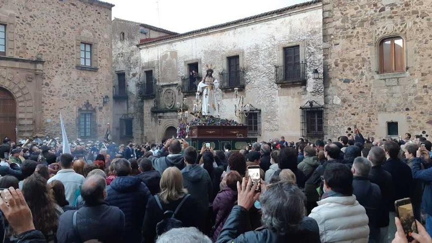 El Despojado ya procesiona pero el Perdón y el Amparo no saldrán