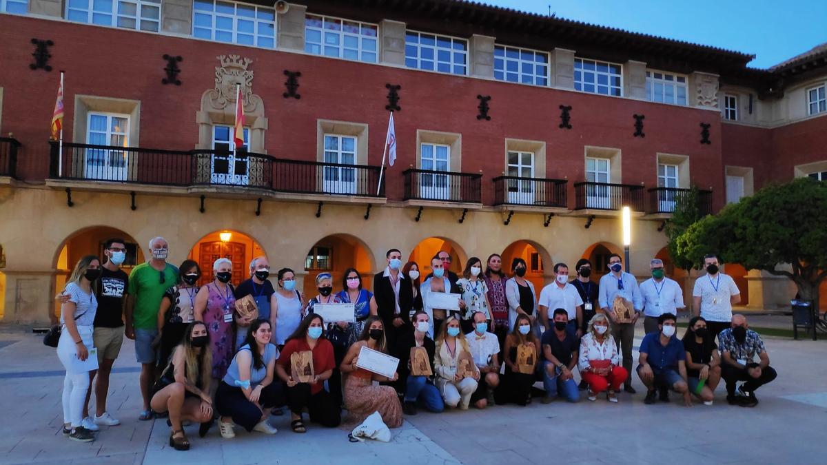 Foto de familia con los premiados, este sábado.