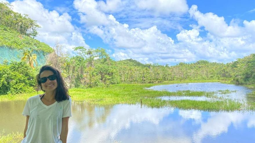 La luanquina atrapada en Filipinas ya está en Barcelona, pero no podrá volar a Asturias hasta el jueves