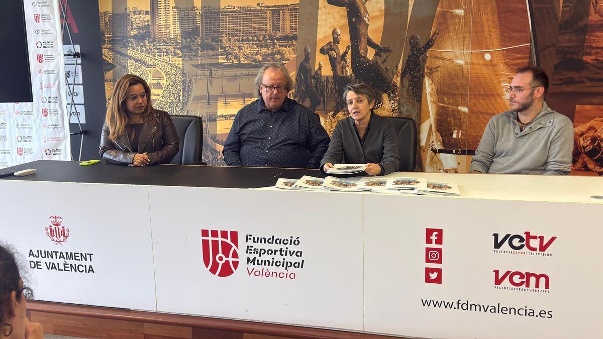 Imagen de la presentación de la versión inglesa del cómic sobre la obra de Francesch Vicent