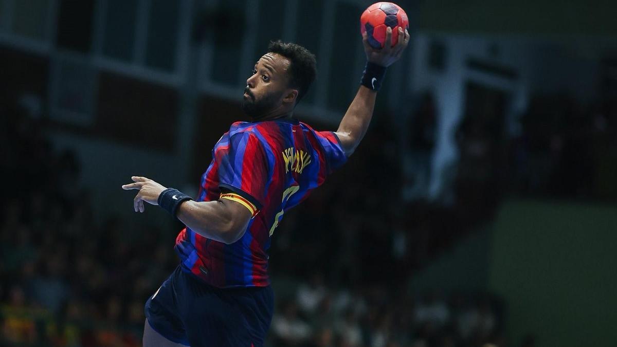 El Barça revalida el título de la Supercopa catalana ante el Fraikin Granollers (29-35)