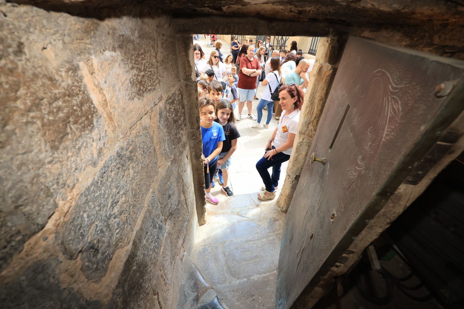 FOTOGALERIA I Les imatges de l'exitosa pujada al campanar de l'arxiprestal de Vila-real