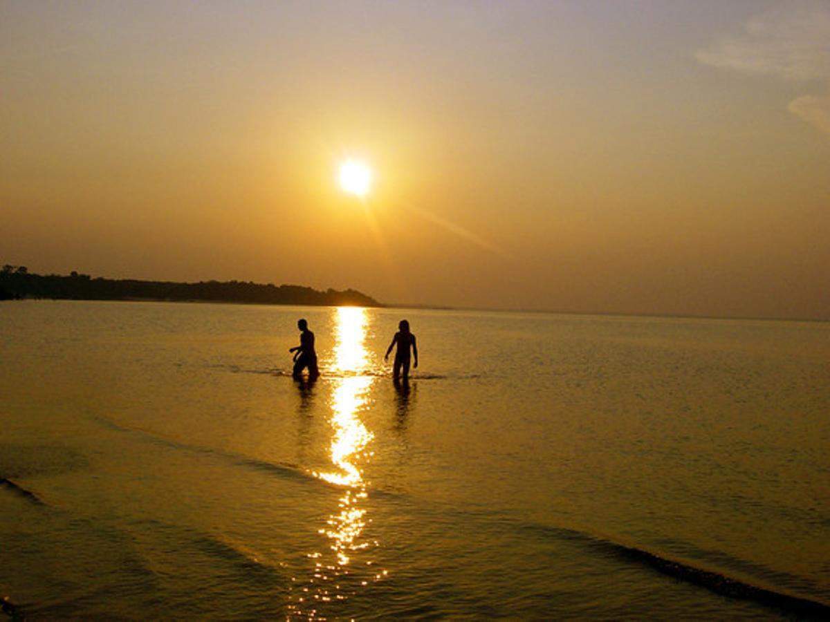 Un atardecer en el Amazonas.