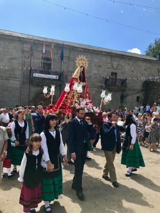 San Martín de Castañeda honra a la Virgen Peregrina