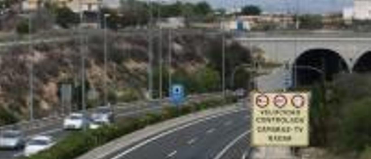 Las multas vuelven al túnel de Sant Joan