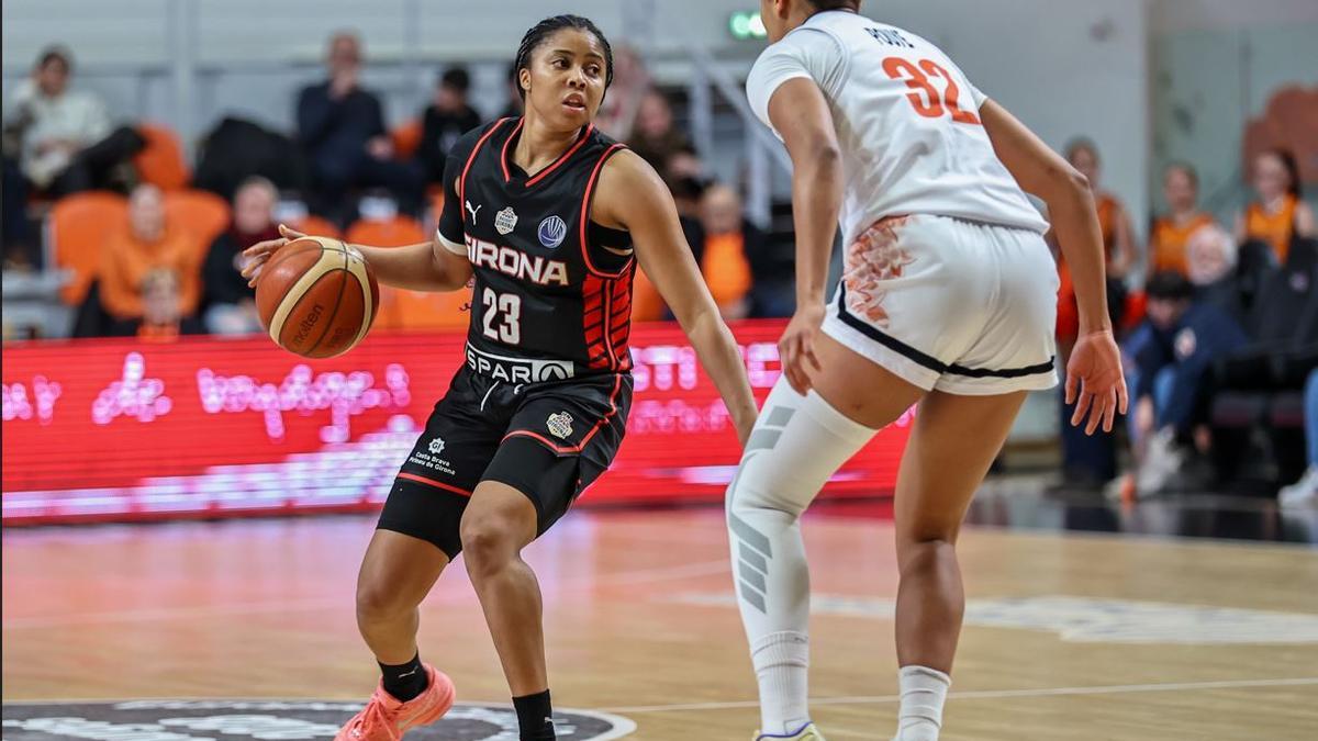 Carter en una jugada del partit