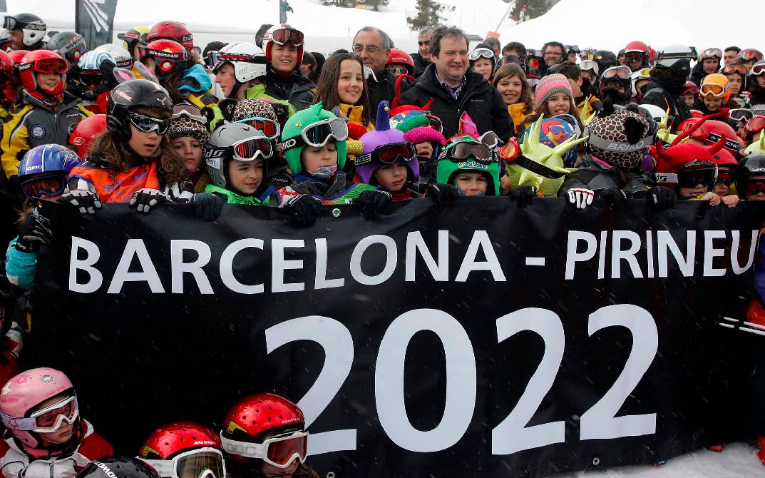 Jordi Hereu, entonces alcalde de Barcelona, junto al 'conseller' Joaquim Nadal, en un acto en 2010 de apoyo a la candidatura olímpica Barcelona-Pirineu 2022.