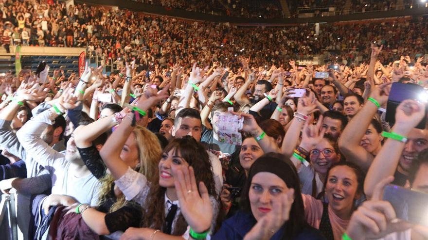 Seguidoras de Estopa en un concierto que el dúo ofreció en el Martín Carpena.