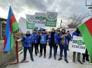 Los falsos ecologistas que tienen sitiada una ciudad y no dejan entrar a nadie: "Vamos a morir de hambre"