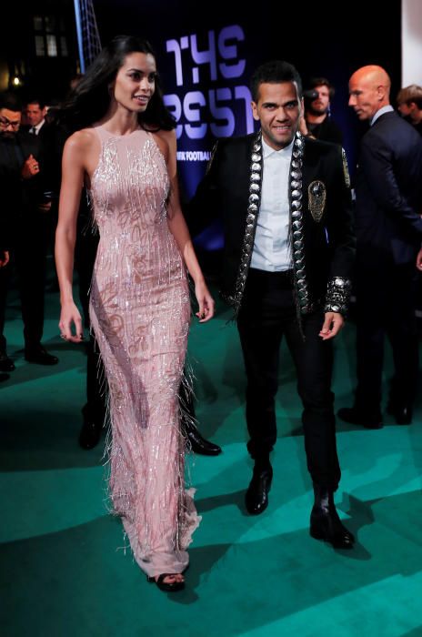 Dani Alves y su novia, Joana Sanz.