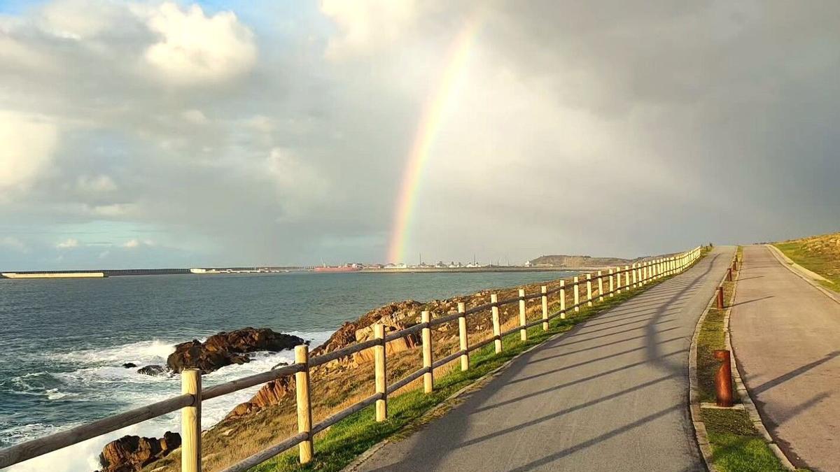 El sendero ciclista a 20 minutos de A Coruña.