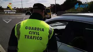 La Guardia Civil sorprende a un motorista a 150 kilómetros por hora en la carretera de la Serra