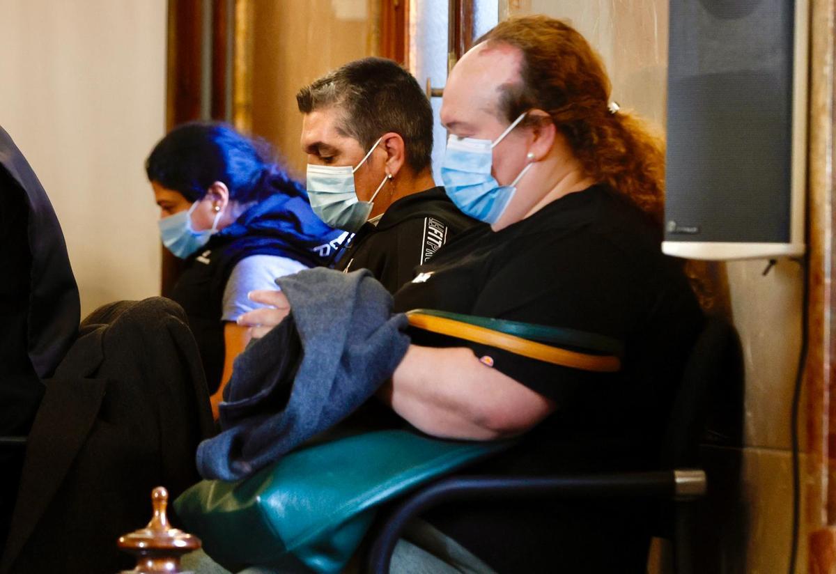 Los tres acusados, durante el juicio.