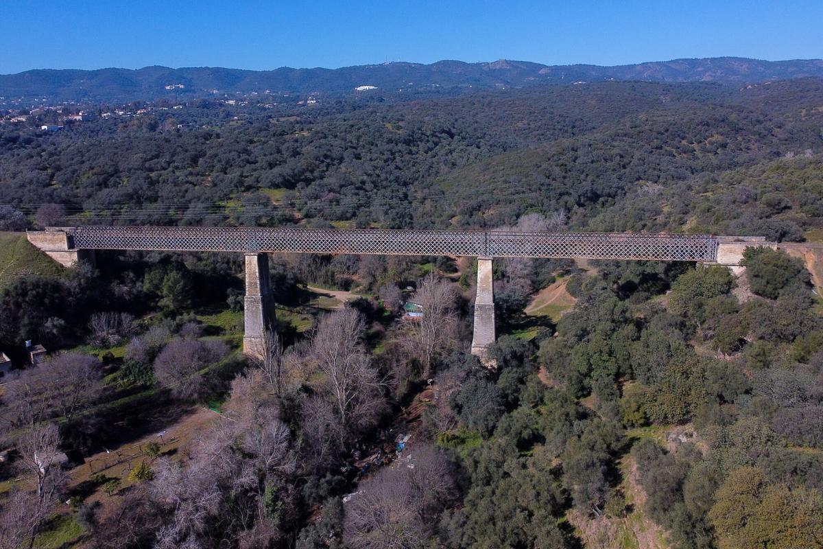 Senderos a Fondo. Ruta 2 (Arroyo Pedroche - Santo Domingo) Puente de Hierro