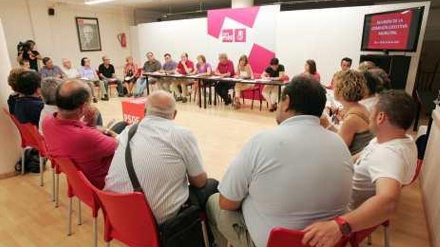 La nueva ejecutiva del PSOE se reunió anteayer.