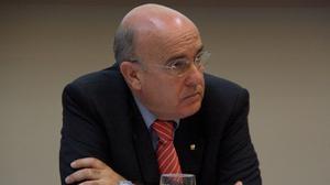 El conseller de Salut, Boi Ruiz, ha assegurat aquest dimecres que no és incompatible que Josep Prat sigui el president de l’ICS i d’un grup d’empreses.