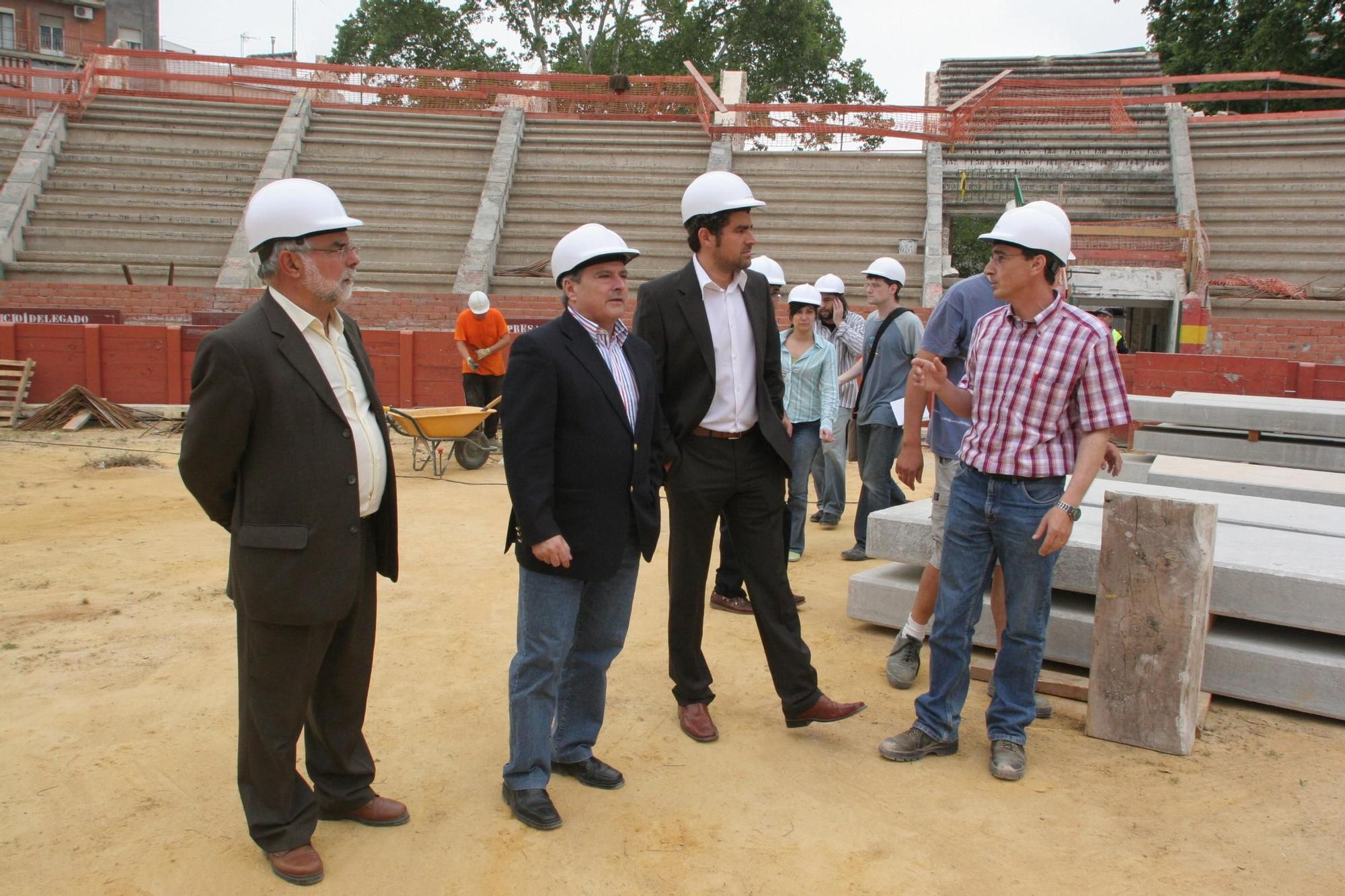 La plaza de toros de Xàtiva, en imágenes