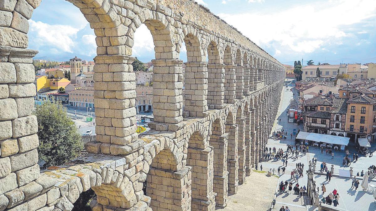 Imagen del Acueducto de Segovia en una foto de archivo
