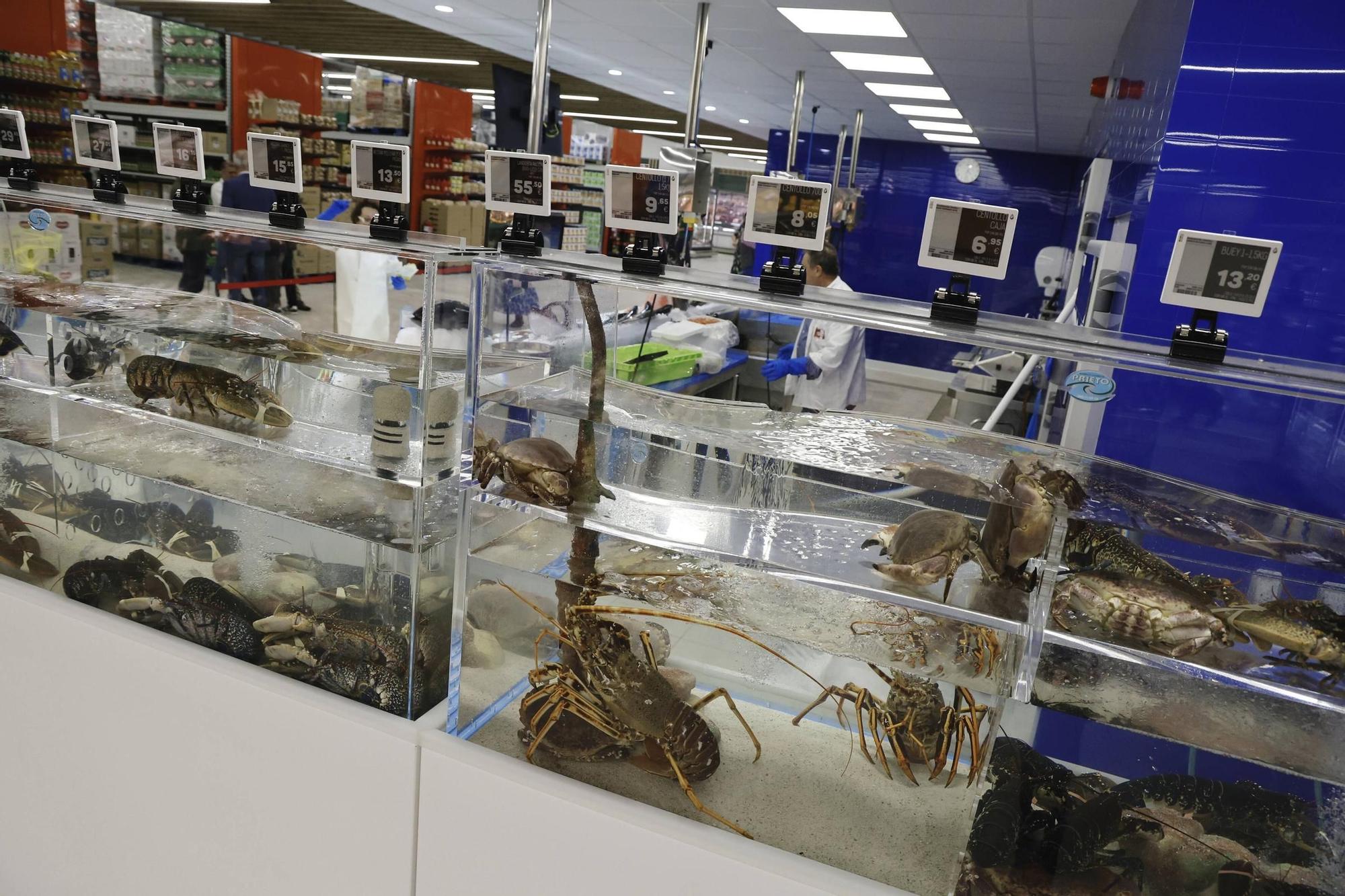 Inauguración en Santiago del mayor Cash Record de Eroski