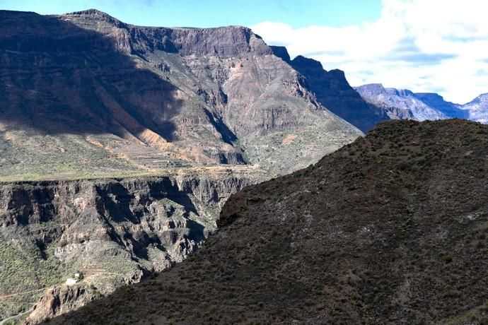 GRAN CANARIA 26-01-2019  SANTA LUCIA DE TIRAJANA-SAN BARTOLOME DE TIRAJANA. Fotos al macizo de Amurga. Fotos a los terrenos de la familia de Román comprados por el Cabildo.  FOTOS: JUAN CASTRO