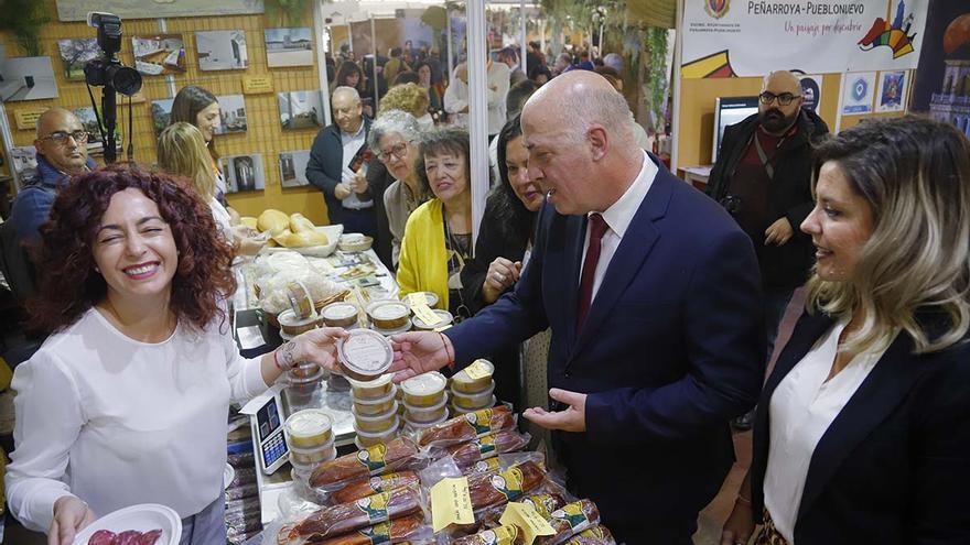 En imágenes la Feria de los Municipios de Córdoba