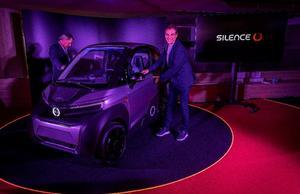 Silence estrena sede y presenta el S04, su primer coche eléctrico