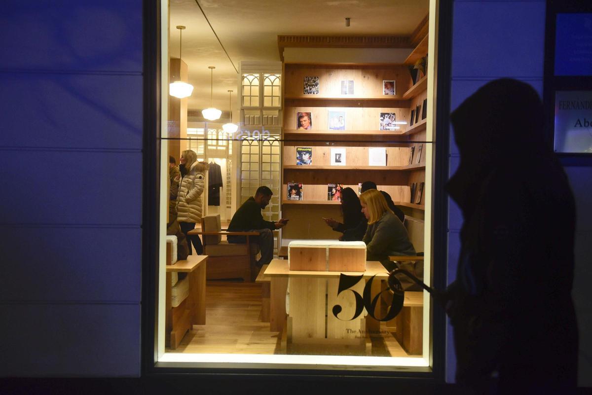 La primera tienda de Zara en Juan Flórez da su adiós definitivo