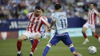 Nada saca del bucle al Sporting de Gijón: derrota (2-1) en La Rosaleda