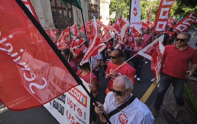 Manifestación Primero de Mayo en Santa Cruz de Tenerife