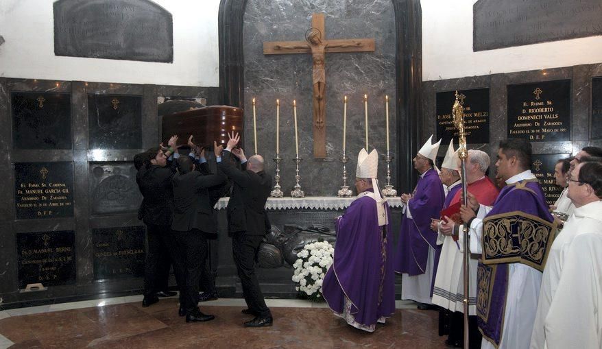 Funeral de Elías Yanez en la Basílica del Pilar